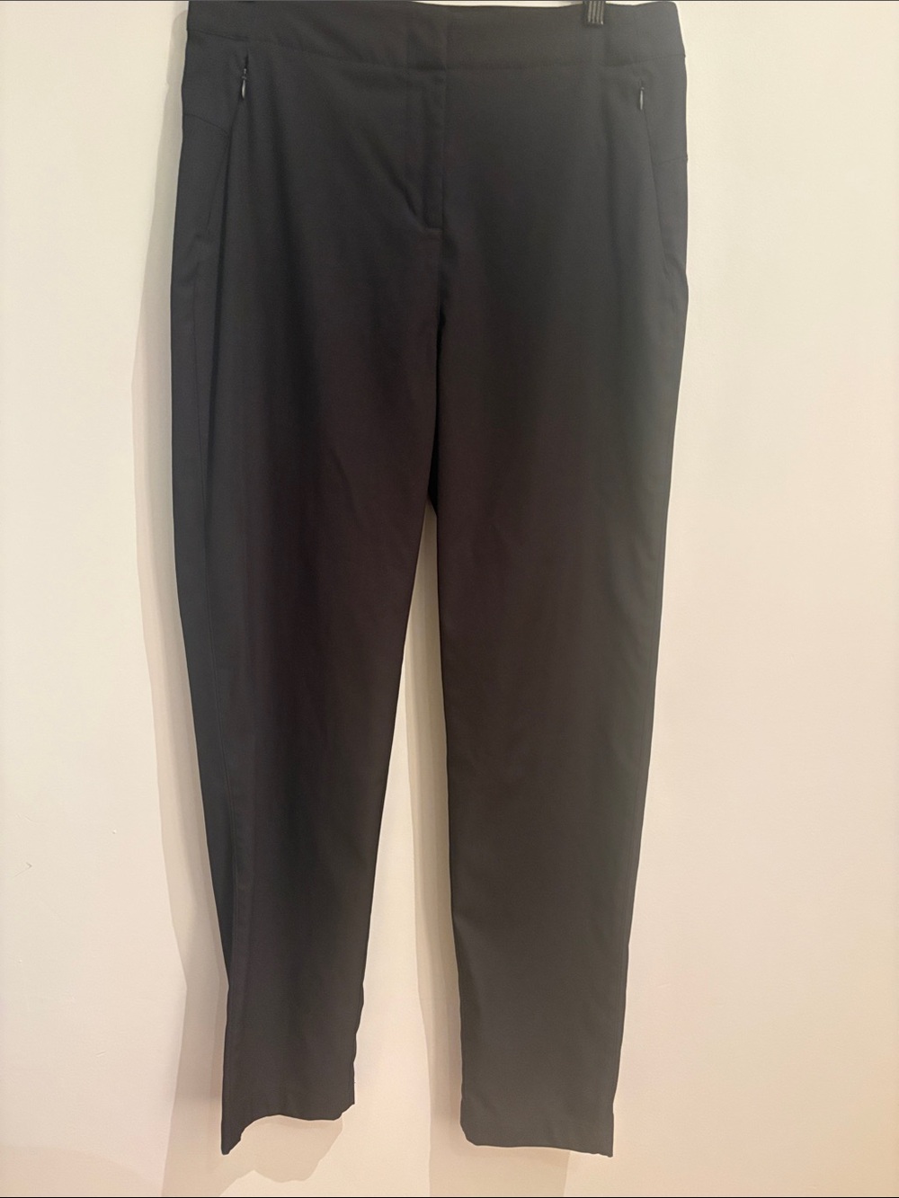 LOLE Black Tailored Slim Ankle Pants – Size 10
